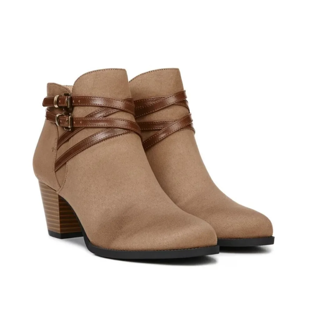 LifeStride Jezebel Bootie (WIDE) - Picture 1 of 10